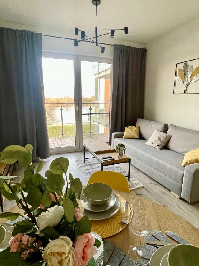 Apartments Sleep & Go Modlin Airport Nowy Dwór Mazowiecki Exterior foto