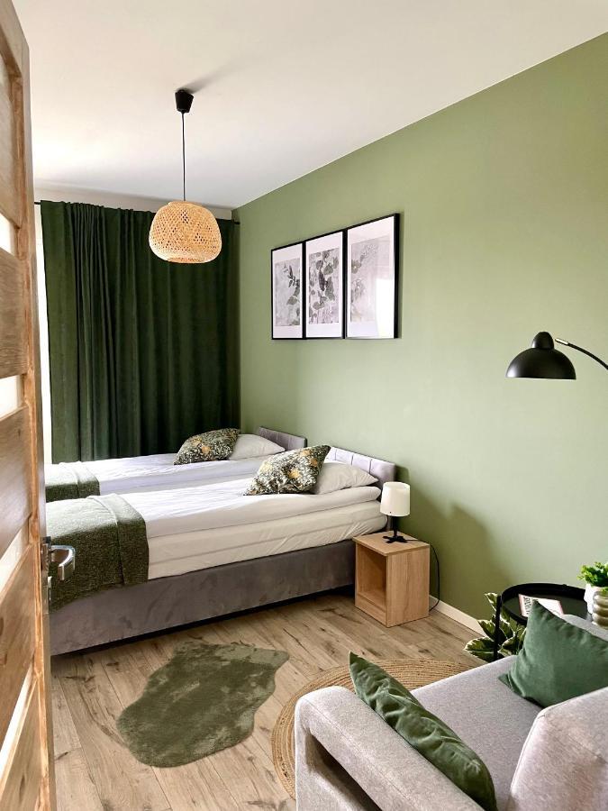 Apartments Sleep & Go Modlin Airport Nowy Dwór Mazowiecki Exterior foto